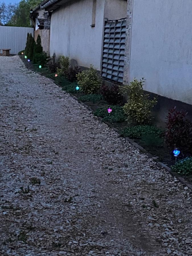 Levendula Vendégház Hajduboszormeny Exterior foto